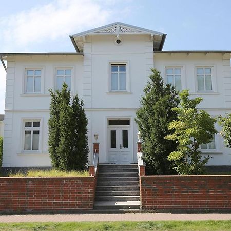 Strandnahe Fewo Mit 3 Schlafzimmern Und Balkon, Villa Vergissmeinnicht 02, Binz Esterno foto