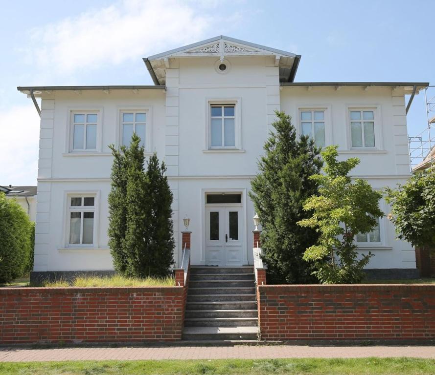 Strandnahe Fewo Mit 3 Schlafzimmern Und Balkon, Villa Vergissmeinnicht 02, Binz Esterno foto