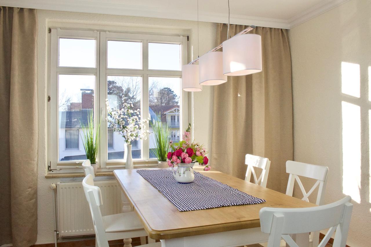 Strandnahe Fewo Mit 3 Schlafzimmern Und Balkon, Villa Vergissmeinnicht 02, Binz Esterno foto