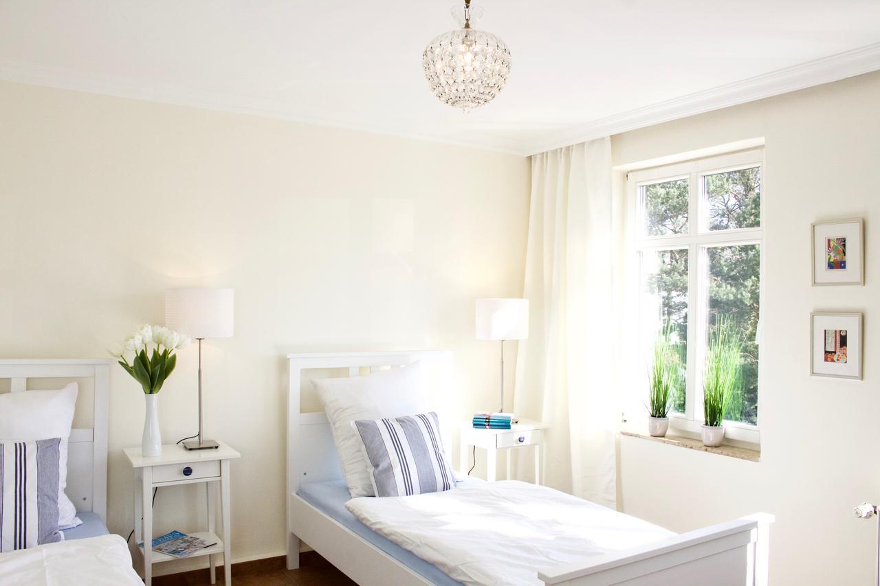 Strandnahe Fewo Mit 3 Schlafzimmern Und Balkon, Villa Vergissmeinnicht 02, Binz Esterno foto